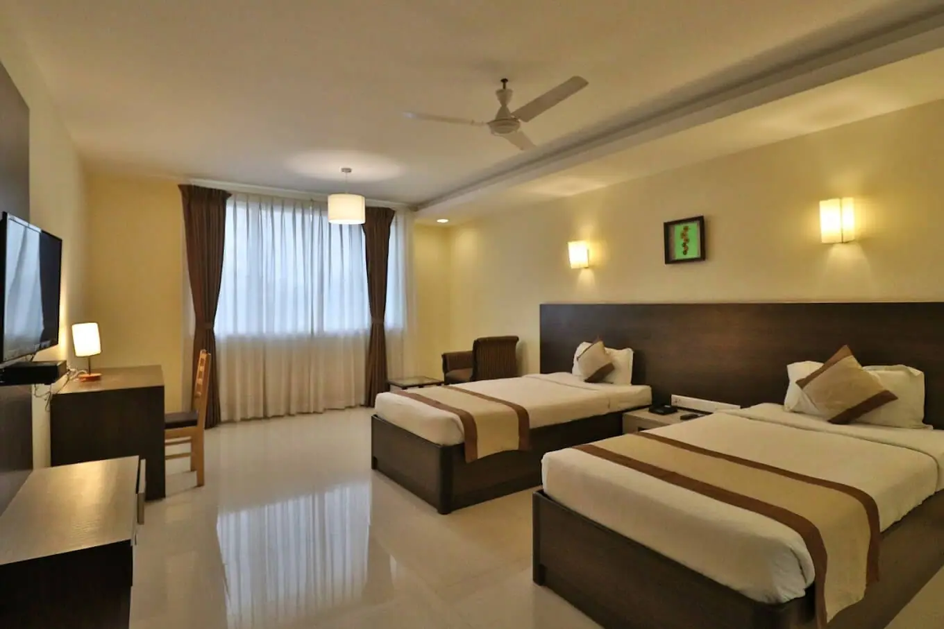 Deluxe Room 4