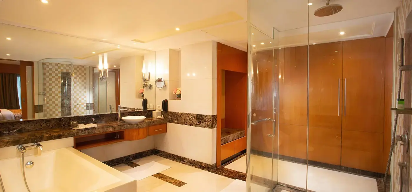 Executive Suite 3