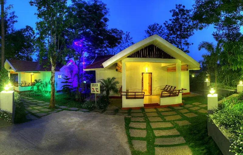 Bliss Jacuzzi Villa